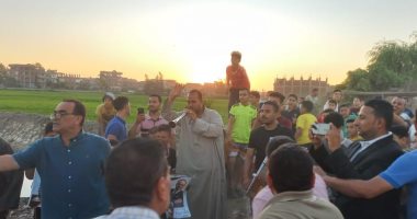 بالطبل البلدي والمزمار.. أهالي قرية بالشرقية يستقبلون وفد لجنة الشباب بمجلس النواب