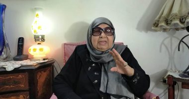 حكاية الحاجة محاسن المهدى فى خدمة القرآن بالغربية.. قضت 50 عاما فى تحفيظ كتاب الله للسيدات والأطفال وحفظ على يديها المئات.. وتؤكد: حفظت القرآن فى سن مبكرة وتعلمت أحكام التجويد على يد علماء الدين.. فيديو
