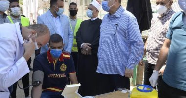 محافظ أسيوط يشهد انطلاق حملة للتبرع بالدم بمركز شباب ناصر.. صور