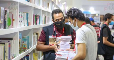 95 ألف نسخة حصيلة مبيعات هيئة الكتاب خلال معرض القاهرة الدولى للكتاب