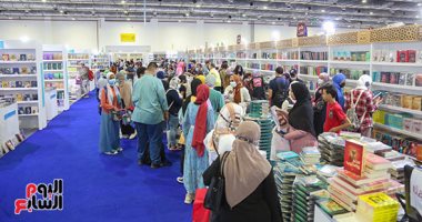من جنيه لـ 30.. اعرف أهم العناوين المخفضة بمبادرة "ثقافتك كتابك" بمعرض الكتاب