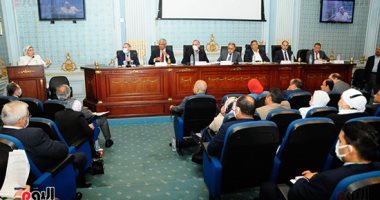 تفاصيل مشروع قانون التخلص من البرك والمستنقعات بعد موافقة "محلية النواب" عليه.. يمنح ملاك البرك المردومة قبل قانون 2019 الحق فى استردادها بقيمة ردمها مضافا إليها 10% مصاريف إدارية.. وهذا نص المادة المستحدثة