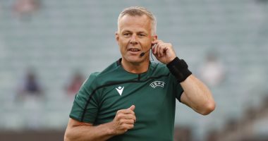 الهولندى كويبرز حكما لنهائى يورو 2020 بين إيطاليا وإنجلترا