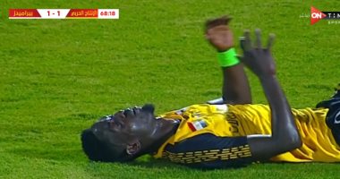 ممادوا إنياس يهدر فرصة تسجيل هدف مؤكد للإنتاج أمام بيراميدز.. فيديو