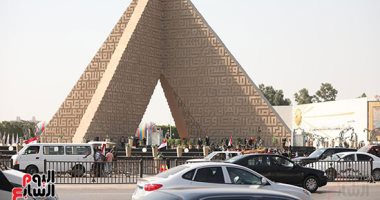 استعدادات مكثفة لدفن جثمان السيدة الراحلة جيهان السادات بالمنصة 