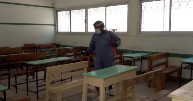 انتهاء تطهير وتعقيم لجان واستراحات امتحانات الثانوية العامة بمطروح