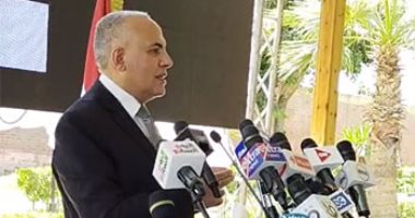 أحمد موسى يدير حوارا مع مزارعين طبقوا أنظمة الرى الحديث لاستعراض فوائد التجربة.. لايف
