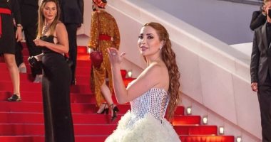 نسرين طافش على السجادة الحمراء فى مهرجان كان السينمائى 