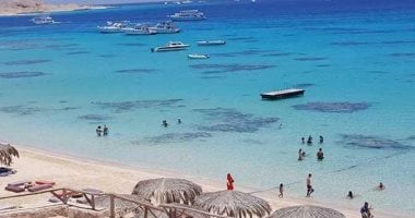 قرار بمليارات الدولارات.. فرحة العاملين بالقطاع السياحى بعد إلغاء حظر الطيران الروسى لمصر.. نقيب مرشدى السياحة: ننتظر تحديد موعد وصول أول رحلة لشرم والغردقة.. وخبير يتوقع وصول ملايين السياح الروسيين سنويا.. صور