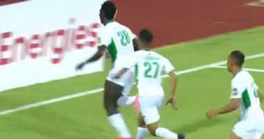بن مالانجو يضيف هدف الرجاء الثاني ضد شبيبة القبائل بالدقيقة 14.. فيديو