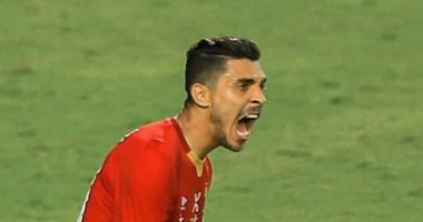الدروس الخصوصية فى التدريبات تؤتى بثمارها مع لاعبي الأهلي.. شريف الأبرز