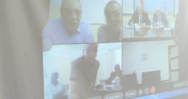 وزير التعليم يطمئن من محافظ الشرقية على انتظام امتحانات الثانوية العامة