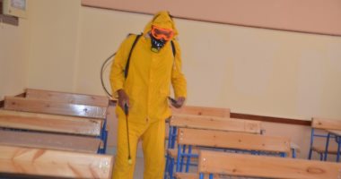 لجان الثانوية العامة بشمال سيناء تستقبل 602 طالب شعبة أدبية بالتعقيم والتطهير