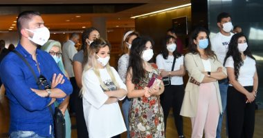 وفد شباب مصرى ويونانى وقبرصى يزور مكتبة الإسكندرية ضمن "إحياء الجذور".. صور