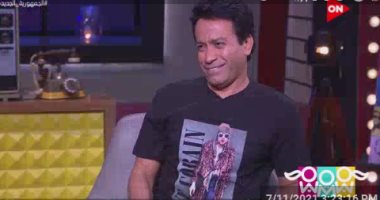 سامح حسين: الرجال لا يفضلون الحب الزائد من زوجاتهم