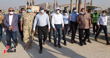 رئيس الوزراء: زيارة أسبوعية لمتابعة تنفيذ الأعمال والمشروعات بالعاصمة الإدارية