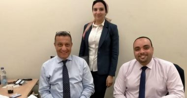 إحباط محاولة راكبة عربية تهريب كمية كبيرة من المشغولات والأحجار الكريمة
