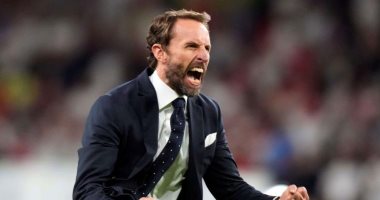 مدرب إنجلترا يطلب من جماهير منتخب بلاده احترام الخصوم