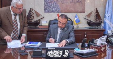 محافظ الإسكندرية يعتمد تنسيق القبول بالتعليم الفنى للعام الدراسى المقبل