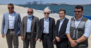 سفير اليابان بالقاهرة يزور موقع إنشاء أول محطة دحرجة مركبات فى مصر بشرق بورسعيد
