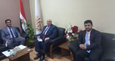 دعوة لأمين عام رابطة الجامعات الإسلامية للمشاركة في مؤتمر السلام بأفغانستان