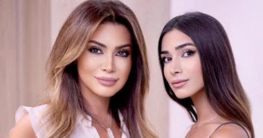 نوال الزغبى مع ابنتها "تيا" فى صورة جديدة والجمهور: "مين الأم ومين البنت"
