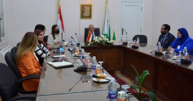 محافظ الجيزة يلتقى متدربى البرنامج الرئاسى لتأهيل التنفيذيين للقيادة