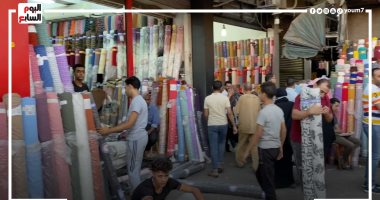 "الكافيار و الروزيته" أشهر أنواع القماش بسوق التربيعة بالجمالية تعرف على الأسعار