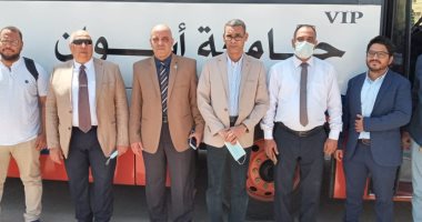 حياة كريمة.. جامعة أسوان تنظم قافلة طبية بقرية عنيبة مركز نصر النوبة
