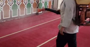حملات مكثفة لتطهير وتعقيم المساجد بالدقهلية استعدادا لعيد الأضحى.. صور