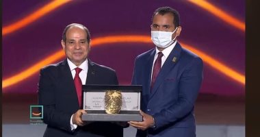 مسئول "حياة كريمة" بجنوب سيناء: فخور بتكريم الرئيس وشعرت بــ"أب يكرم أبنائه"