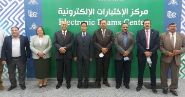 رئيس جامعة بنها: الدولة دعمت مراكز الاختبارات الإلكترونية بالملايين.. صور