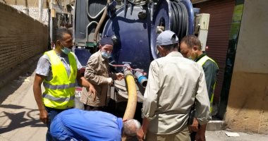 مياه أسيوط: رفع درجة الاستعداد القصوى لاستقبال العيد وتطهير شبكات الصرف الصحى