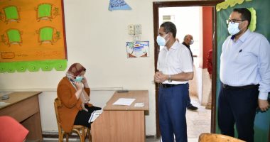 محافظ الغربية يتفقد لجان الثانوية العامة بمدارس سمنود.. صور