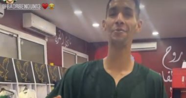 بدر بانون يظهر بالزى المغربى داخل غرفة خلع الملابس بالأهلي