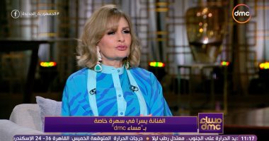 يسرا: أنا ومحمد منير سجلنا 22 أغنية من بينهم "جت الحرارة" وكانوا هيبقوا فى فيلم