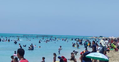 شواطئ رأس سدر بجنوب سيناء كاملة العدد فى ثالث أيام عيد الأضحى المبارك ..صور