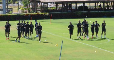 الزمالك يواصل التدريب على فترتين فى ثانى أيام معسكر برج العرب