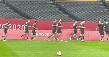 شاهد إحماءات المنتخب الأوليمبى قبل مباراة إسبانيا.. صور