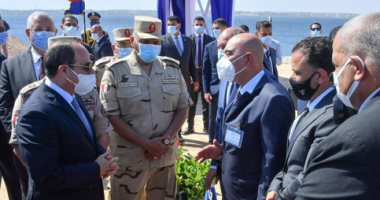 الرئيس السيسى يتفقد أعمال تطوير المحاور والطرق الجديدة بالإسكندرية