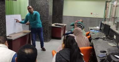 إطلاق إشارة البدء لتدشين أكاديمية محافظة أسوان للتدريب والتنمية المهنية المستدامة‎‎