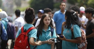 255 ألف طالب بالثانوية يبدأون امتحان التاريخ.. وإجراءات صارمة لمنع الغش.. صور