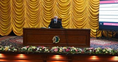 الدراسات العليا والبحوث توافق على تسجيل 85 رسالة بحثية بجامعة الفيوم.. صور