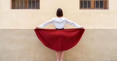 لمسة مرحة.. تحويل الخلفيات المعمارية إلى صور شخصية مبهجة.. ألبوم صور
