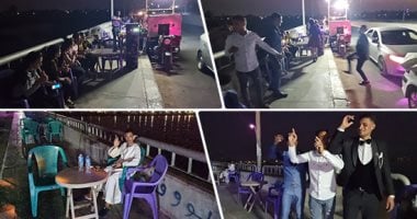 محور طما العلوى على النيل يتحول لساحة تنزه للمواطنين بسوهاج.. افتتحه الرئيس السيسى فى 2018 والأهالى يحولون جوانبه لممشى للاستمتاع بجمال الليل والاحتفال بالأفراح.. صور