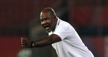 بره الملعب.. أحمد رجب لاعب الأهلى السابق: أحيانا بدخل المطبخ وبحب أحمد زكى ومنير