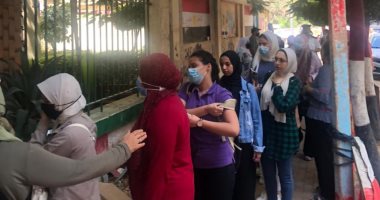 إجراء فحوصات "الولادة" لطالبة أزهرية أصيبت بـ"مغص" فى لجنة التاريخ بالشرقية