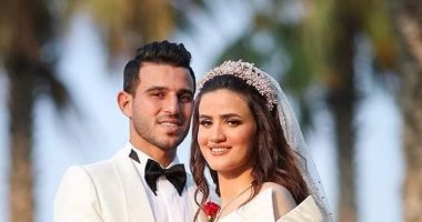 نجوم الأهلى يحتفلون بزفاف حمدى فتحى بصور من الفرح ورسائل تهنئة