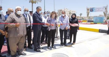 محافظ دمياط تفتتح موقفى شطا وعزب النهضة