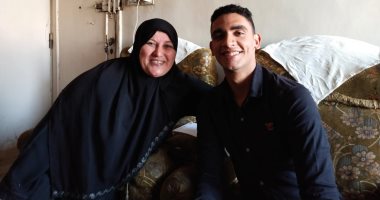 "عبدالله" ابن القليوبية يحصد المركز الأول بالجمهورية لدبلوم الثانوية الفنية.. لايف